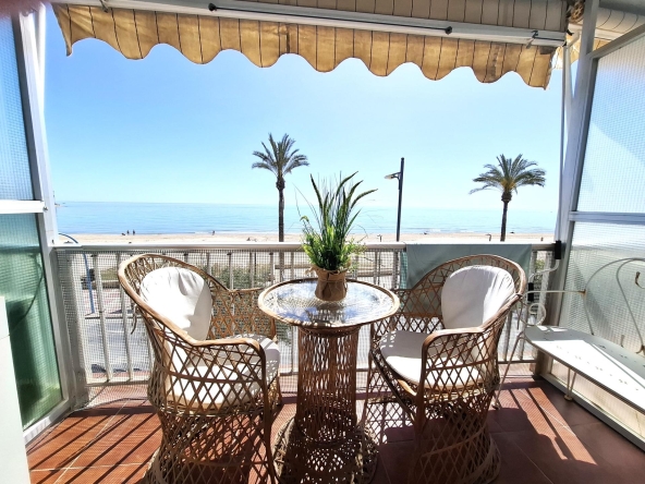 Propiedad gestionada por HOLA! Spain - Piso en Playa Muchavista (El Campello)