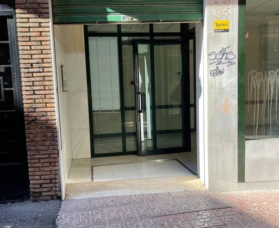 Propiedad gestionada por HOLA! Spain - Local comercial en Centro (Córdoba)