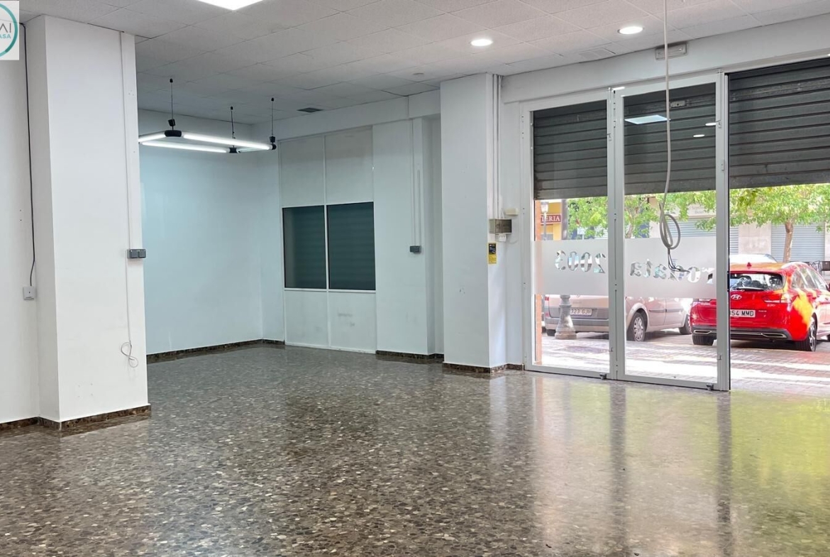 Propiedad gestionada por HOLA! Spain - Local comercial en Malilla (Valencia)