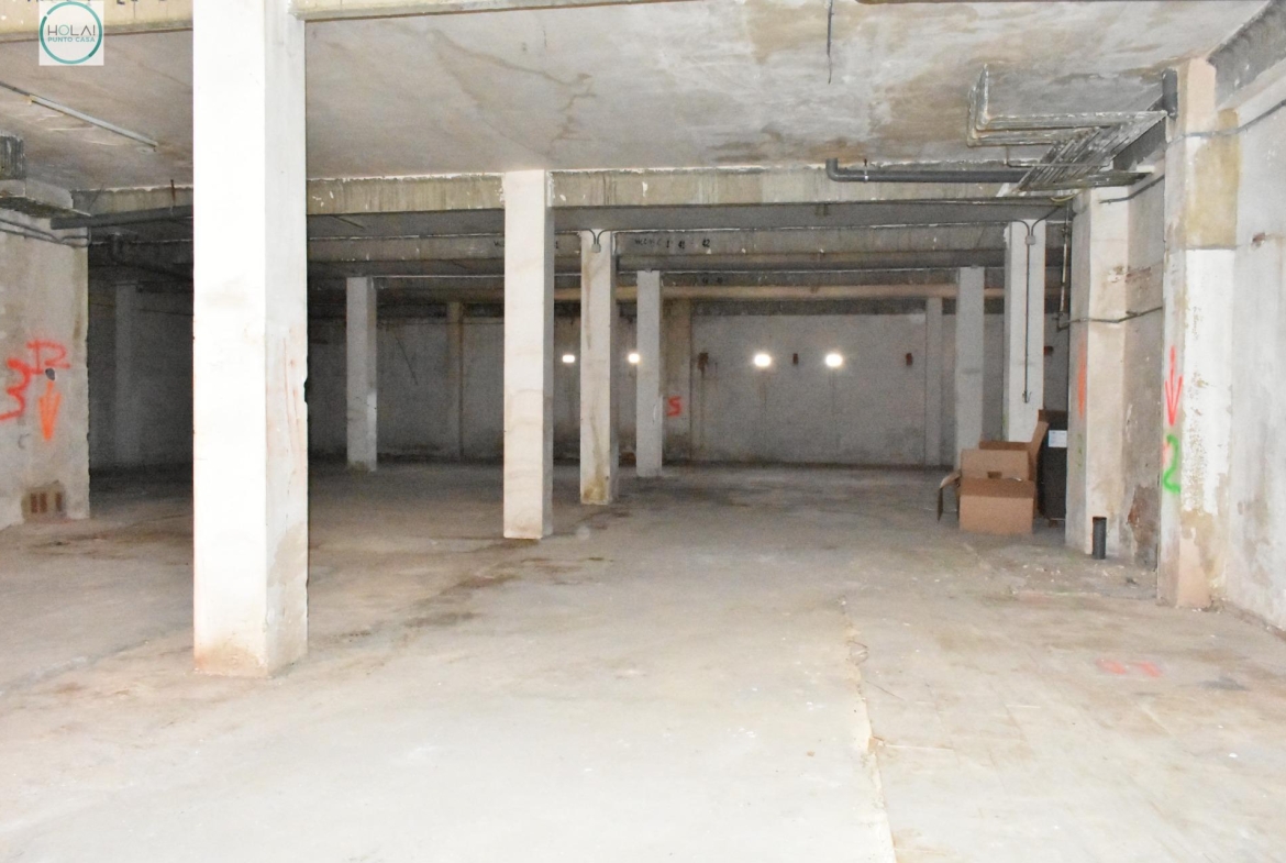 Propiedad gestionada por HOLA! Spain - Local comercial en Malilla (Valencia)