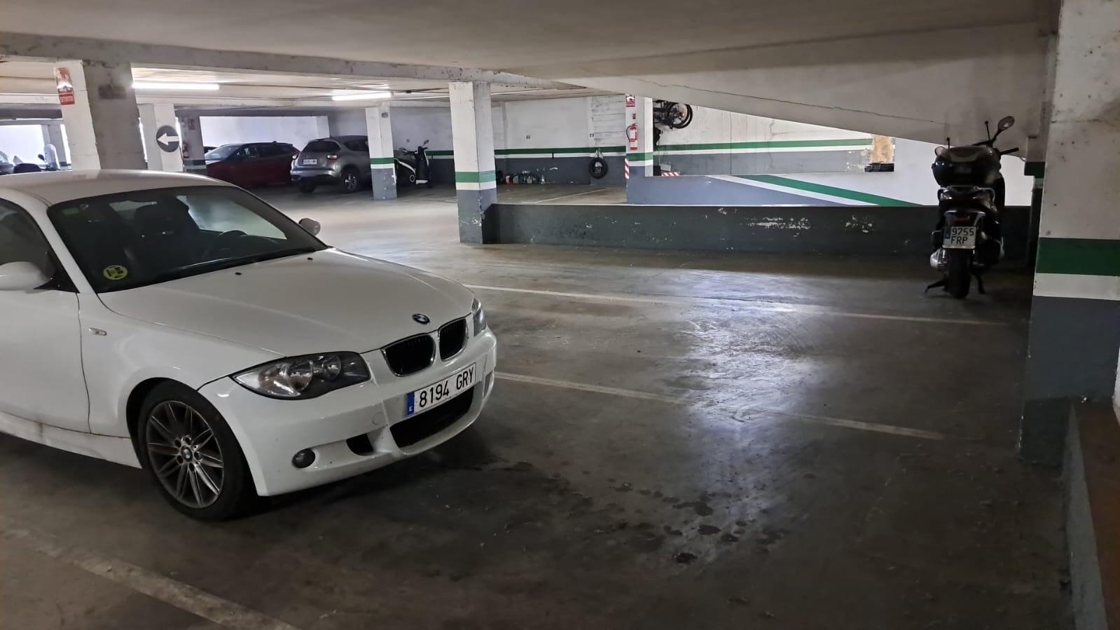 Propiedad gestionada por HOLA! Spain - Parking en Eixample (Barcelona)