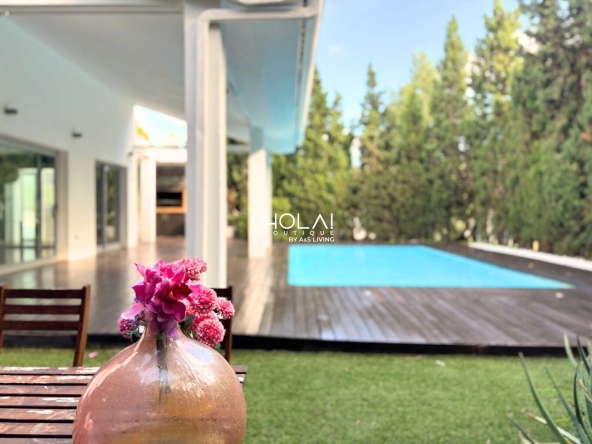 Propiedad gestionada por HOLA! Spain - Chalet en La Cañada (Paterna)